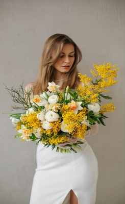 Mono Bouquets